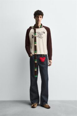 Alternative view of ÁO PHÔNG HỌA TIẾT HARRY LAMBERT FOR ZARA X DISNEY